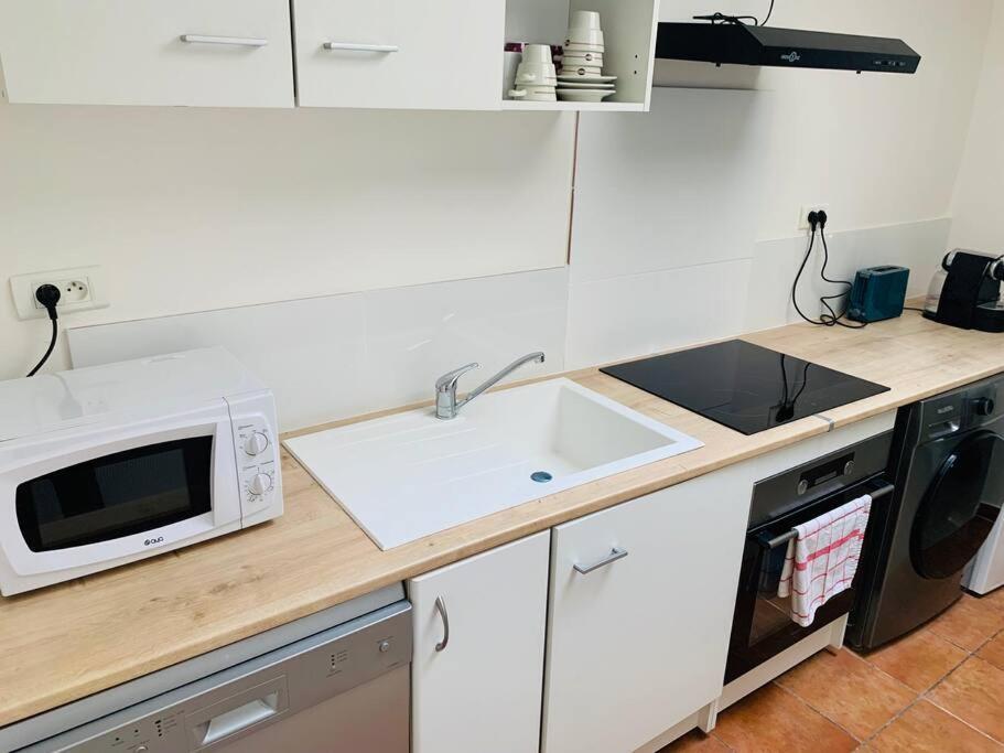 Appartement T3, Au Coeur De Montpellier, Wifi Et Climatisation מראה חיצוני תמונה